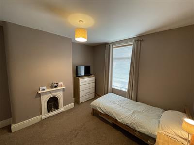 Picture 16